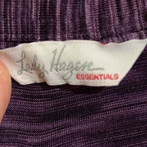 Lady Hagan Essentials Athletic Sleeveless Collar V-Neck Purple Size XS. - Picture 6 of 9